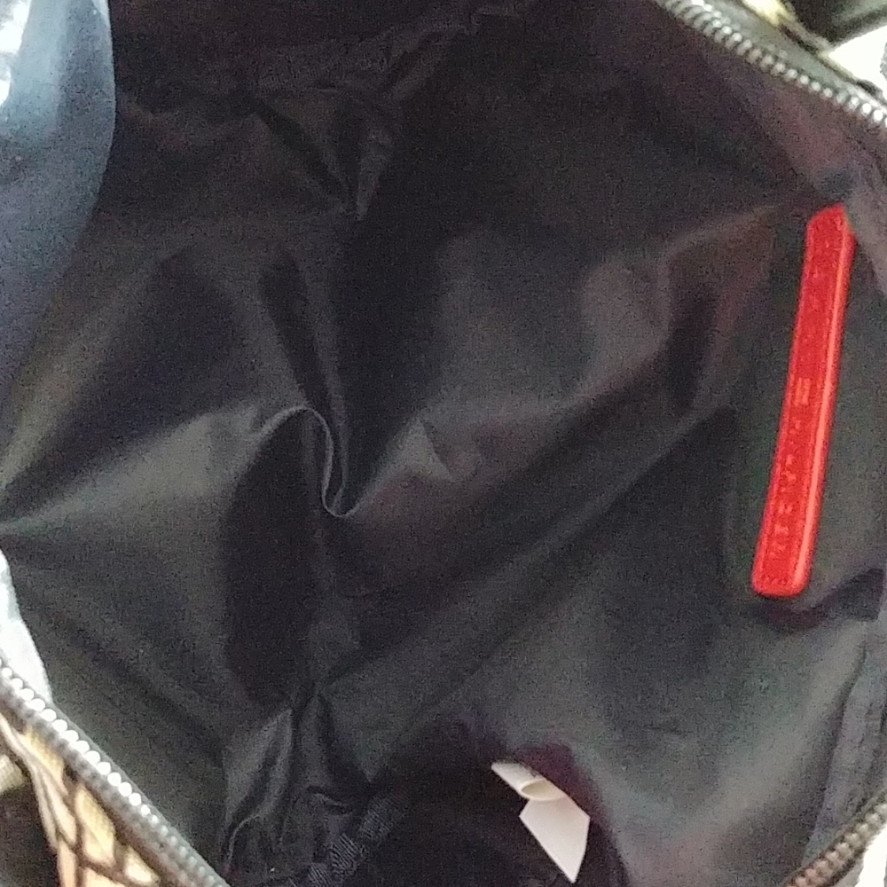 Tommy Hilfiger signature makeup bag - Picture 8 of 8